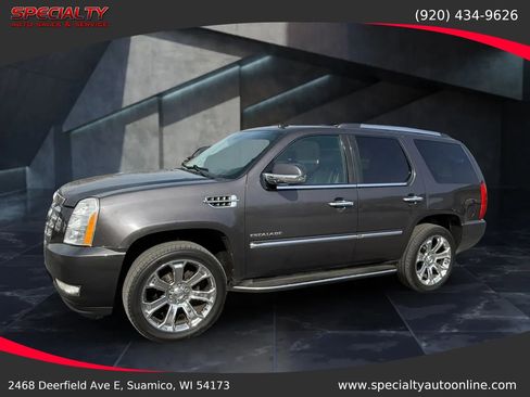 Used 2011 Cadillac Escalade AWD w/ Touring Package image 6
