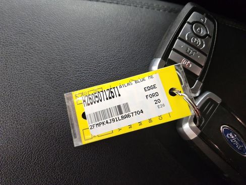 Used 2020 Ford Edge SEL w/ Convenience Package AWD/4WD image 29