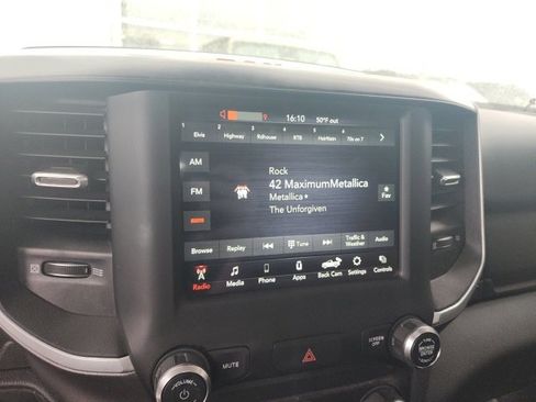 Certified 2020 RAM 1500 Big Horn image 8