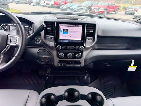 New 2026 RAM 3500 Tradesman AWD/4WD image 18