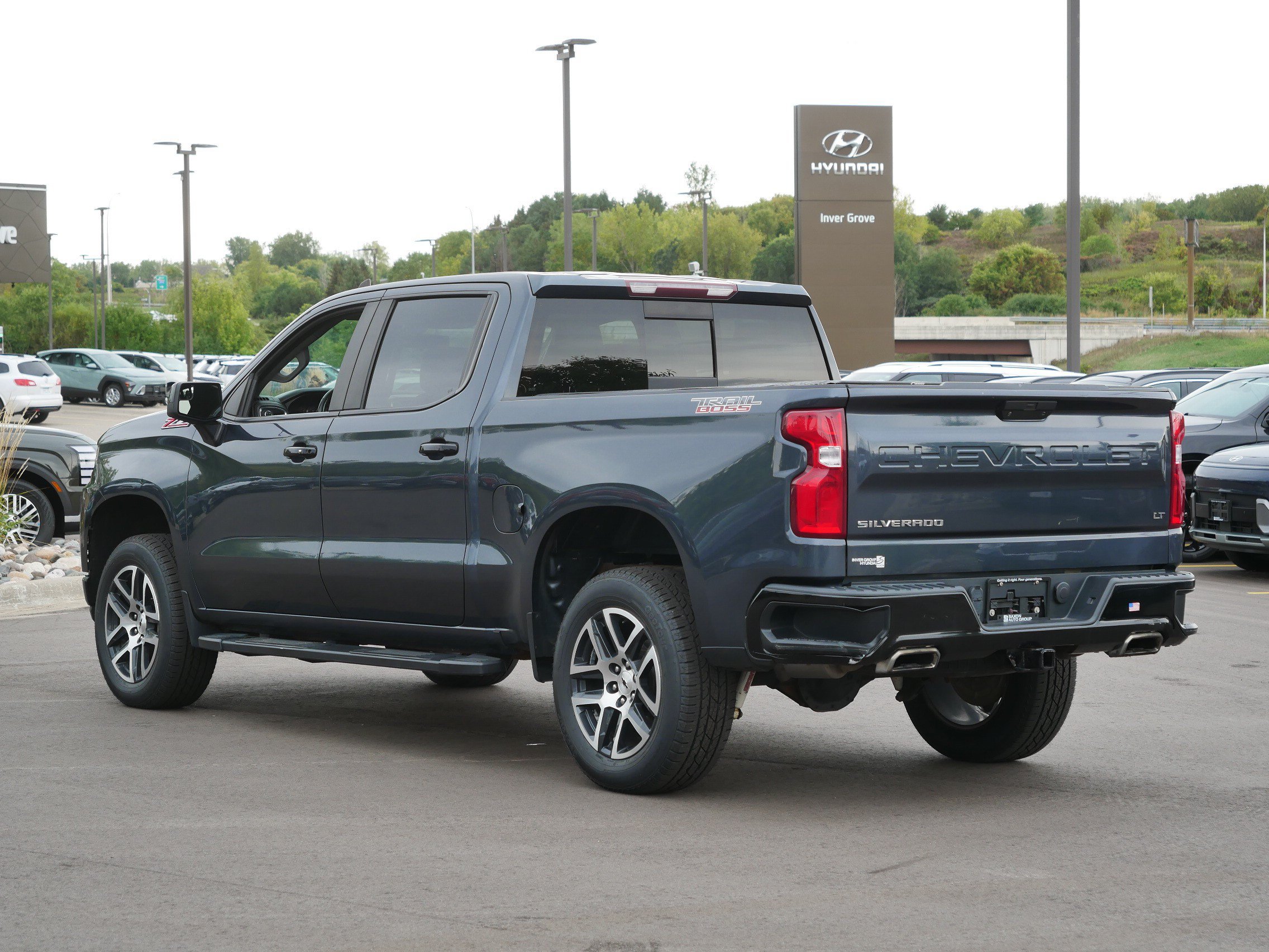 Used 2020 Chevrolet Silverado 1500 LT Trail Boss AWD/4WD image 8