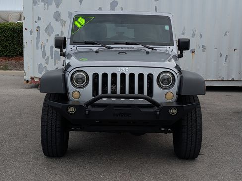 Used 2015 Jeep Wrangler Unlimited Sport w/ Quick Order Package 24S AWD/4WD image 8