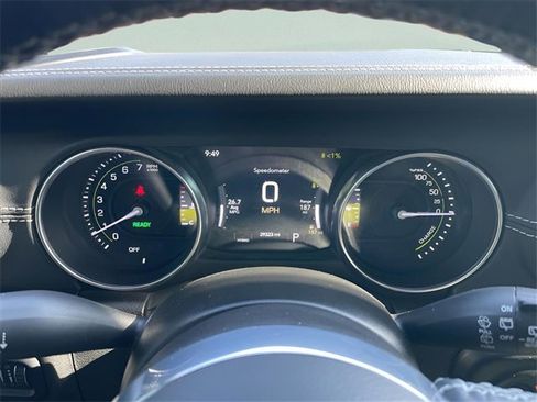 Used 2022 Jeep Wrangler Unlimited Sahara w/ Cold Weather Group image 13