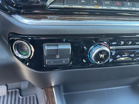 New 2026 GMC Sierra 1500 Elevation w/ Preferred Package image 11