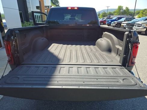 Used 2026 RAM 2500 Big Horn AWD/4WD image 30