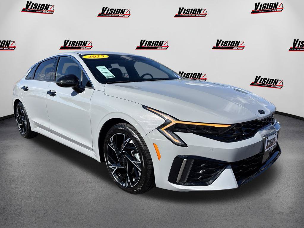 Used 2025 Kia K5 GT-Line AWD/4WD image 3