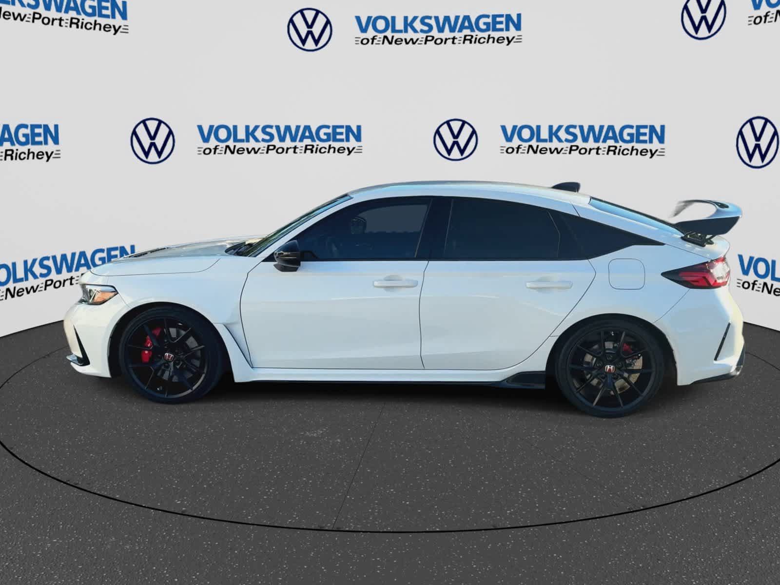 Used 2024 Honda Civic Type R image 5