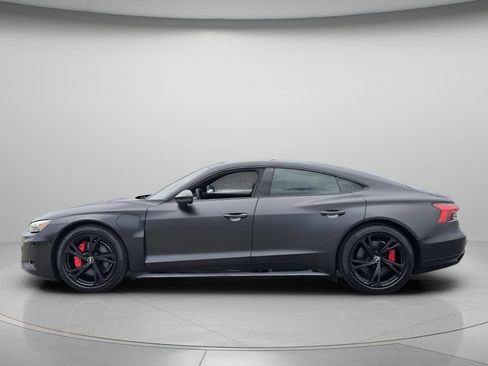 Used 2023 Audi e-tron GT Prestige w/ Prestige Package AWD/4WD image 3