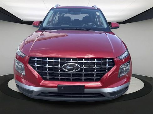 Certified 2023 Hyundai Venue SEL image 9