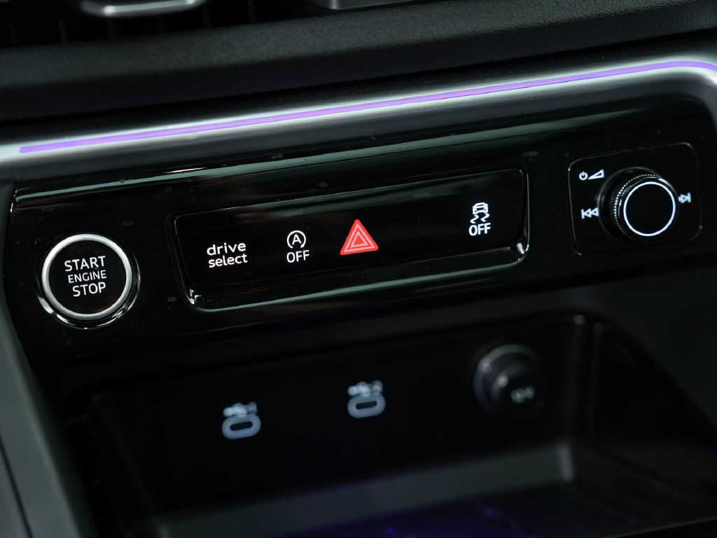 Certified 2025 Audi Q5 Premium w/ Convenience Package AWD/4WD image 18