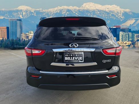 Used 2015 INFINITI QX60 Luxe w/ Driver Assistance Package image 6