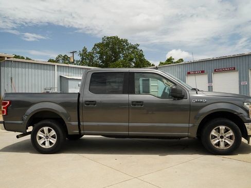 Used 2020 Ford F150 XLT RWD image 3