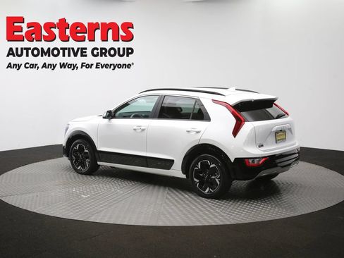 Used 2023 Kia Niro Wind FWD image 61