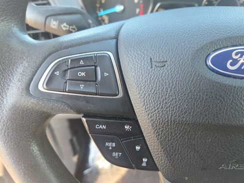 Used 2019 Ford Escape SE AWD/4WD image 17