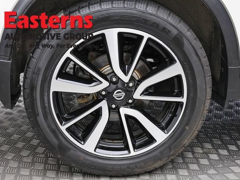 Used 2020 Nissan Rogue SL w/ Premium Package AWD/4WD image 30