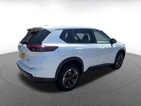 Used 2025 Nissan Rogue SV AWD/4WD image 15