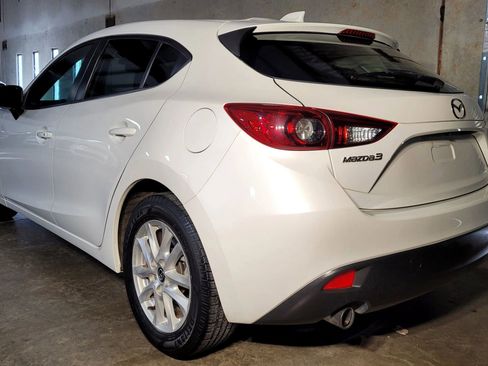 Used 2014 MAZDA MAZDA3 i Grand Touring image 6
