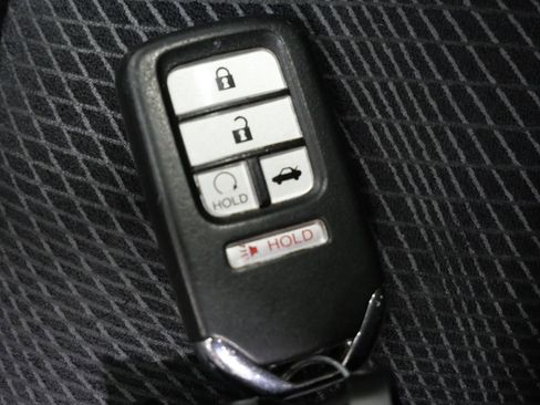 Used 2016 Honda Accord EX image 25