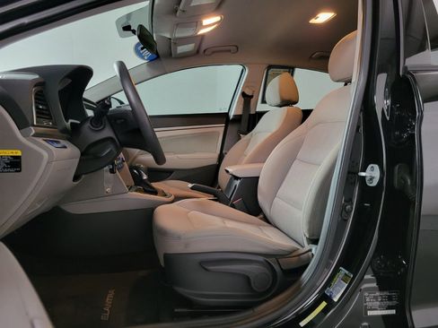 Used 2018 Hyundai Elantra SEL image 12