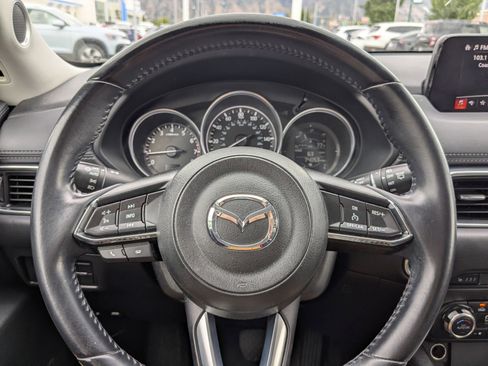 Used 2017 MAZDA CX-5 Touring w/ Preferred Equipment Package AWD/4WD image 19