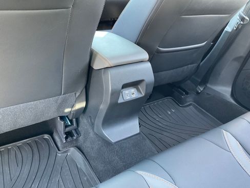 Used 2025 Subaru Crosstrek 2.5i Limited w/ Popular Package #3A image 22