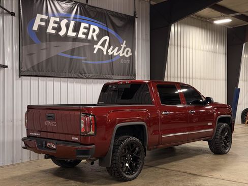 Used 2016 GMC Sierra 1500 SLT w/ All-Terrain Package AWD/4WD image 7