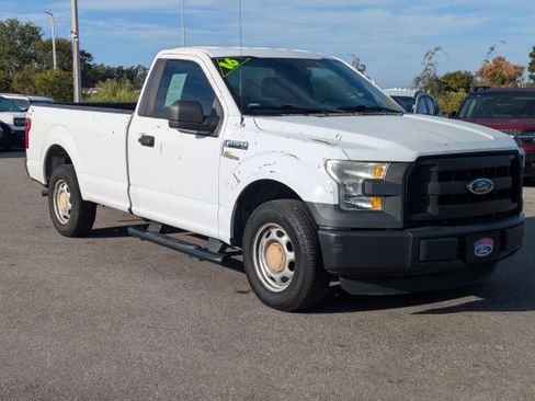 Used 2016 Ford F150 XL image 2