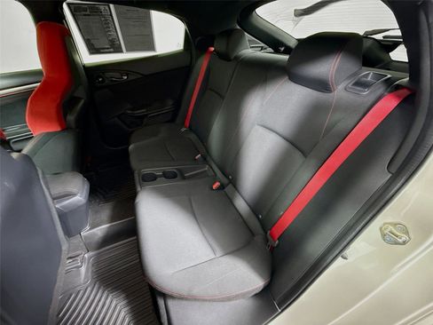 Used 2019 Honda Civic Type R image 15