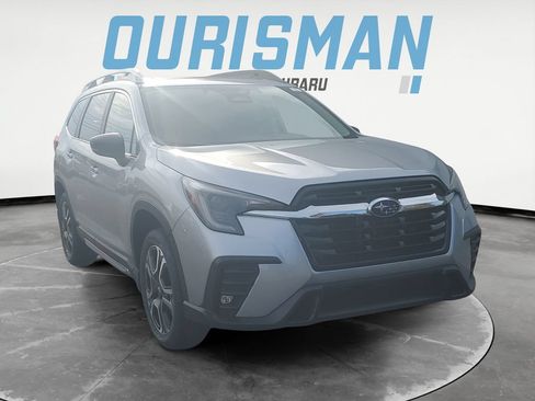 Used 2026 Subaru Ascent Limited AWD/4WD image 1