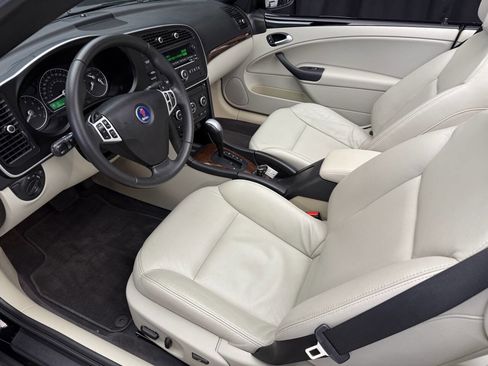 Used 2010 Saab 9-3 2.0T w/ Comfort Package image 15