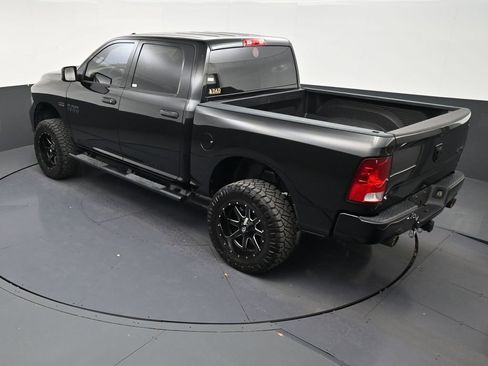 Used 2017 RAM 1500 Express w/ Black Ram 1500 Express Group AWD/4WD image 14