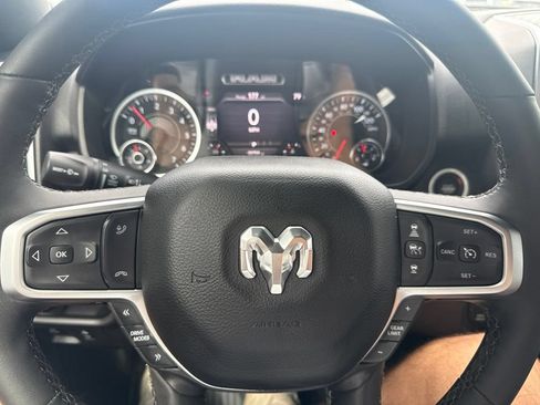 Used 2025 RAM 1500 Big Horn AWD/4WD image 18