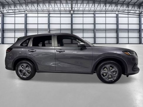 New 2027 Honda HR-V LX image 6