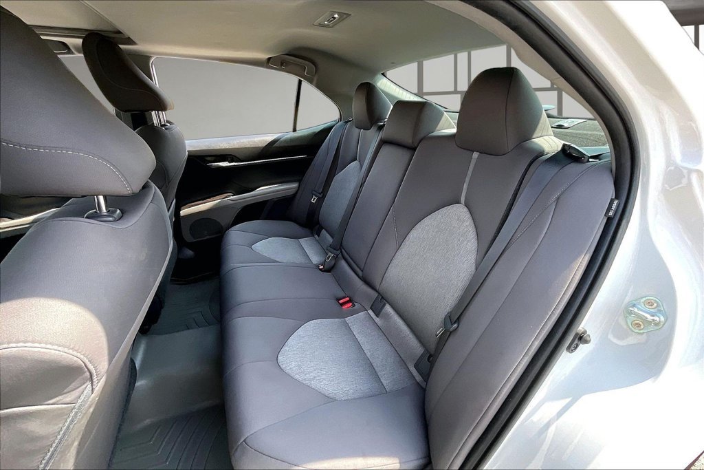 Used 2021 Toyota Camry LE w/ Audio Upgrade Package FWD image 22