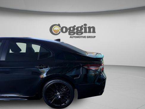 Used 2022 Toyota Camry SE image 30