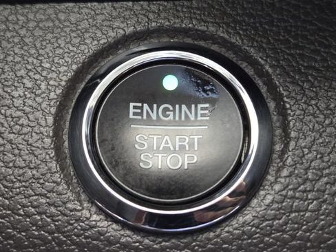 Used 2021 Ford Expedition Limited AWD/4WD image 24