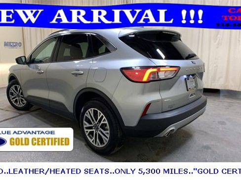 Certified 2022 Ford Escape SEL image 6