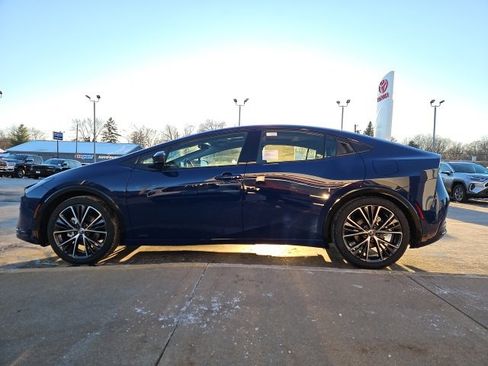 New 2026 Toyota Prius XLE image 6