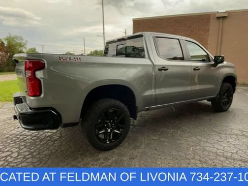 Used 2024 Chevrolet Silverado 1500 LT Trail Boss w/ LT Trail Boss Premium Package AWD/4WD image 8
