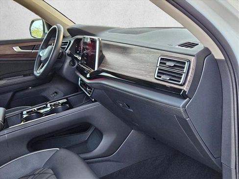 Used 2025 Volkswagen Atlas SEL Premium R-Line AWD/4WD image 21