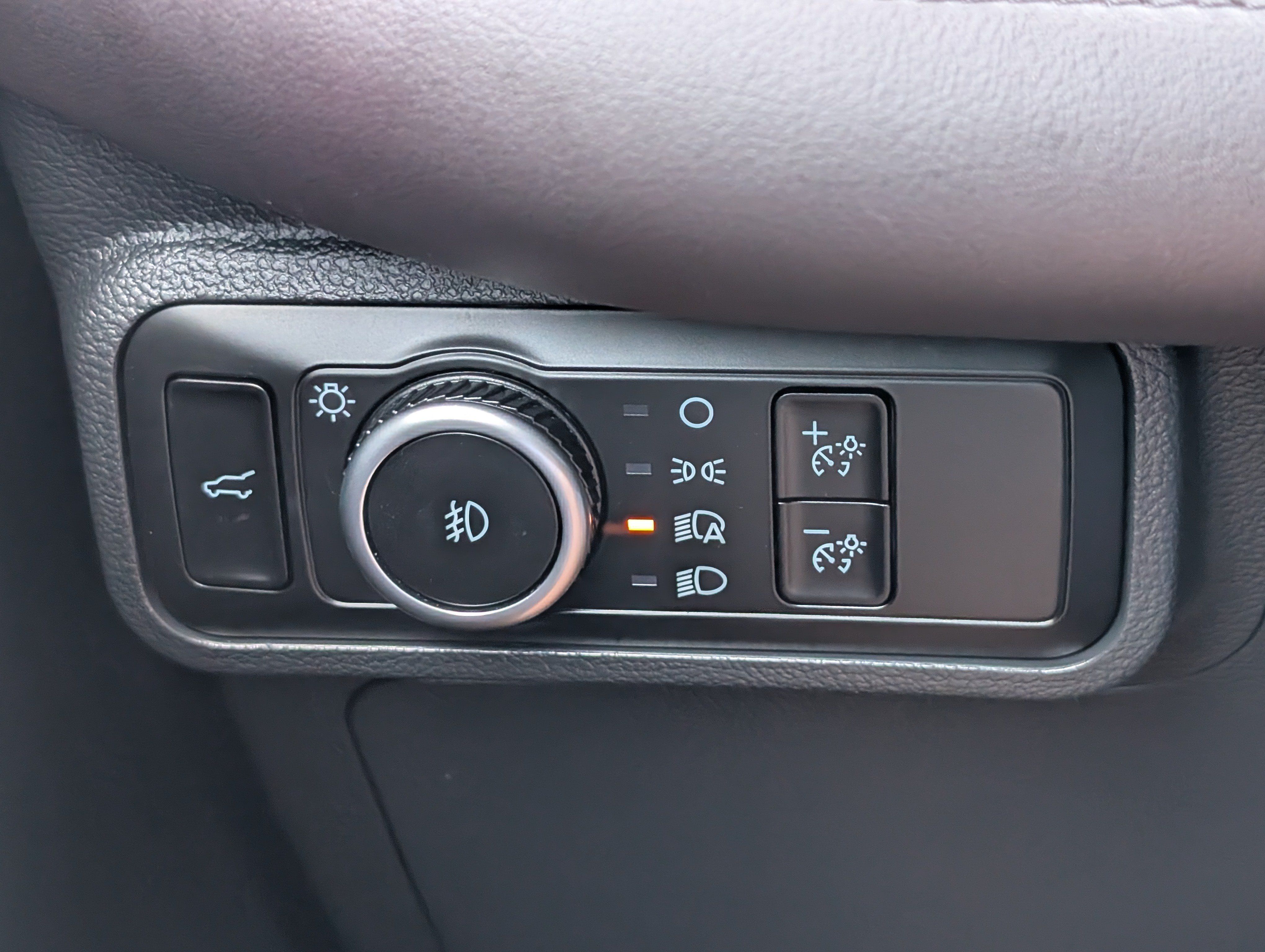 Used 2026 Ford Explorer Platinum RWD image 23