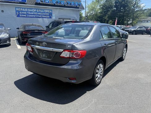 Used 2012 Toyota Corolla LE FWD image 8