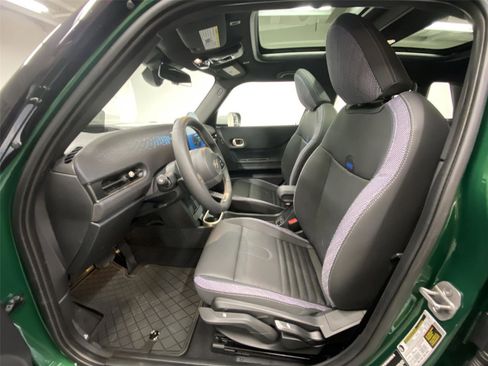 New 2026 MINI Cooper 4-Door Hardtop image 17