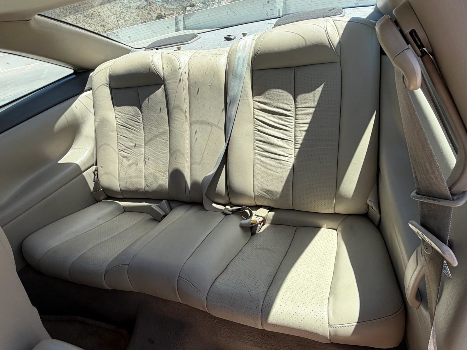 Used 2000 Toyota Solara SE FWD image 18