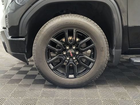 Used 2024 GMC Sierra 1500 Elevation AWD/4WD image 11