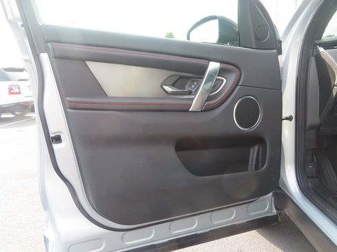 Used 2023 Land Rover Discovery Sport S R-Dynamic image 27