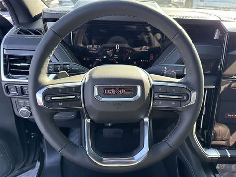 New 2026 GMC Yukon XL Elevation image 17