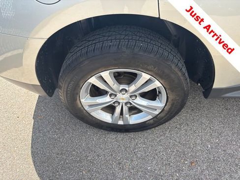 Used 2013 Chevrolet Equinox LT w/ Driver Convenience Package FWD image 16