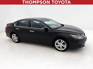 Used 2017 Nissan Altima 3.5 SL w/ 3.5SL Technology Package FWD 360° Tour