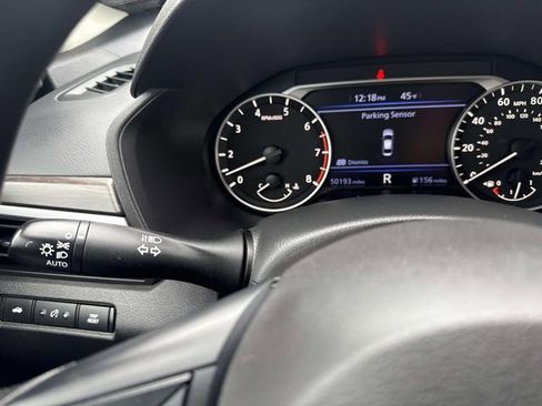 Used 2024 Nissan Altima 2.5 SV image 34